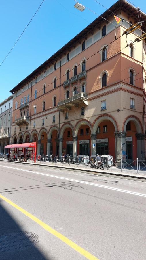 Vigarani Apartments Bologna Esterno foto